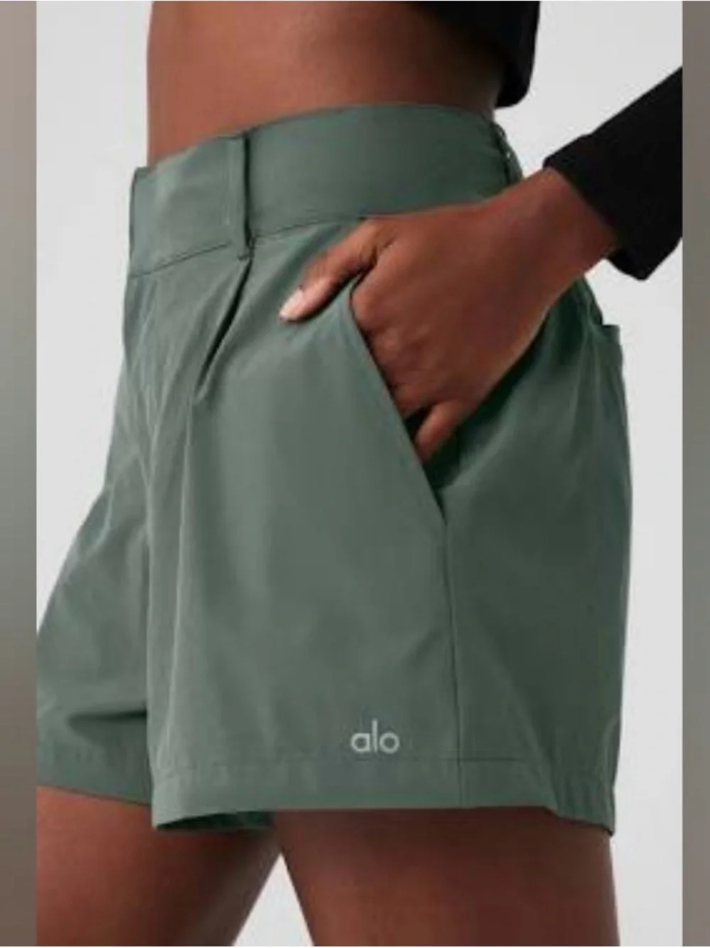 ALO Yoga High-Rise Shorts in Sage - Picture 1 of 5